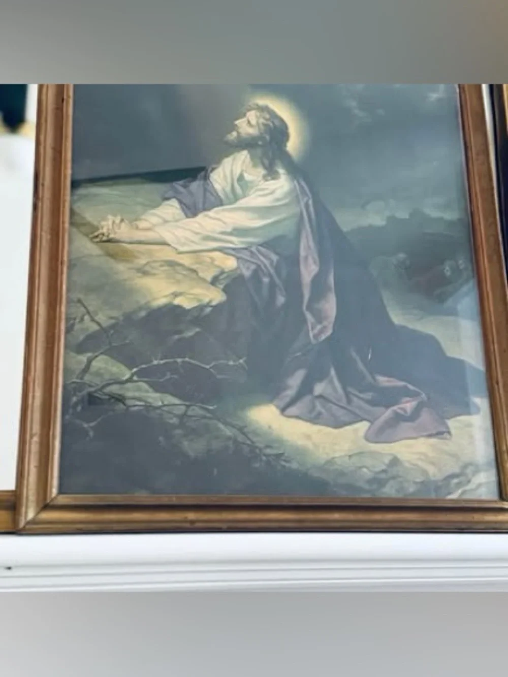 Vintage Jesus in the Garden of Gethsemane. beautiful frame and print. 1940's.